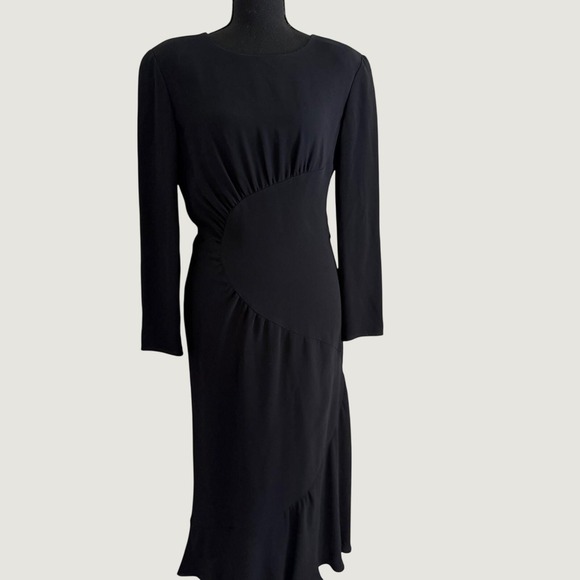 valentino boutique Dresses & Skirts - Vtg Valentino Boutique Black Silk Dress Made in Italy Sz10 Asymmetrical flatters